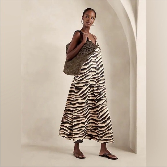 Banana Republic Dresses & Skirts - NWT! Banana Republic Silky Twill Maxi Dress XL